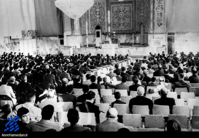 لزوم بازگشت به تبار «ارشاد» و «کرامت» در «مصاف» شومن‌ها