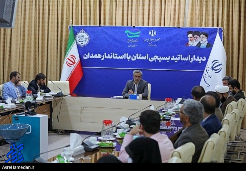 تسویه استقراض‌های گذشته، عملکرد درخشان دولت بود/جهاد تبیین، راه‌کاری برای نقش‌ برآب کردن توطئه‌های دشمنان