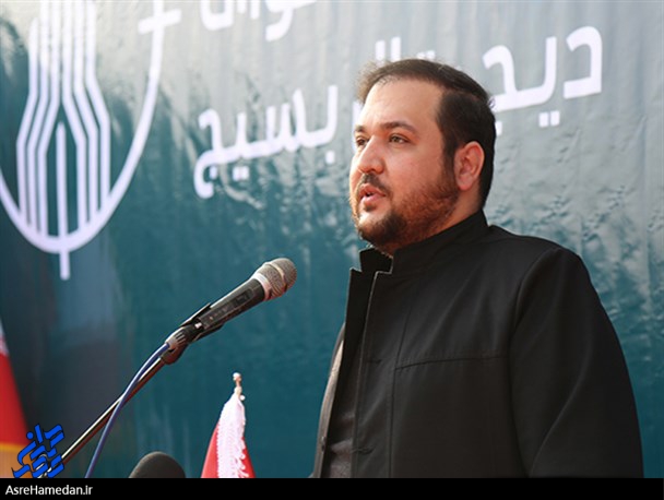 دوران بزن در روی دشمن در فضای مجازی تمام شده است