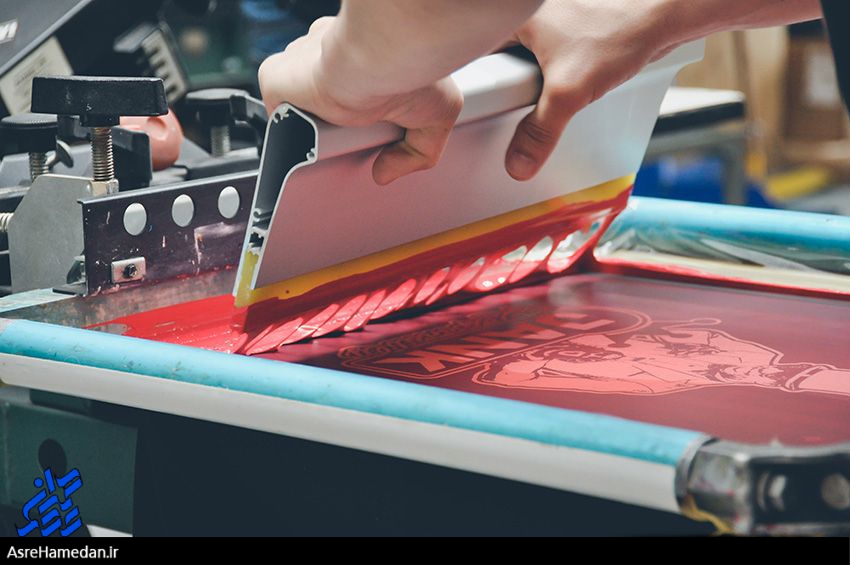 از کارگاه ۱۴ متری تا چاپ هدایای تبلیغاتی مطرح در کشور