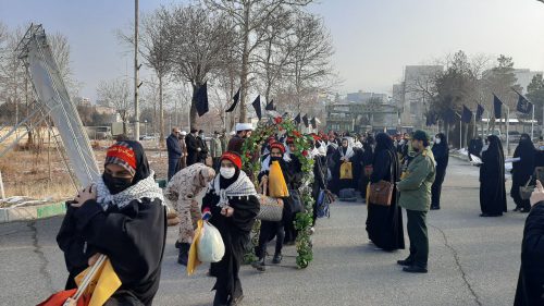 اعزام ۱۱۱ دانش آموز دختر مدارس نهاوند به اردوی راهیان نور+ تصاویر
