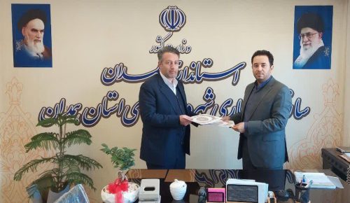 انعقاد قرارداد خرید ماشین آلات برای شهرداری نهاوند/ ایجاد راه دسترسی جدید به منطقه پای قلعه