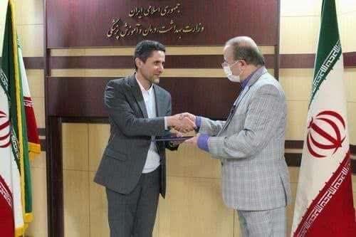 انعقاد قرارداد چندین طرح تحقیقاتی و فناورانه بزرگ با دانشگاه علوم پزشکی همدان