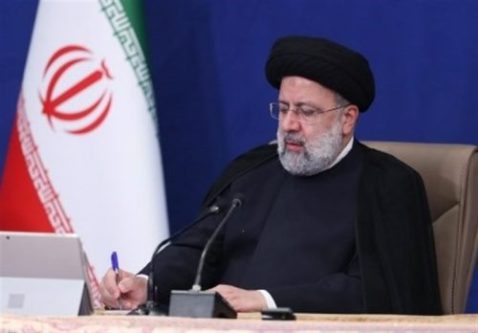 رئیس جمهور درگذشت مادر شهیدان اسدآبادی را تسلیت گفت