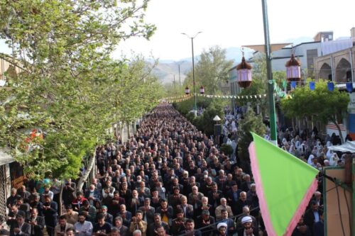 اقامه نماز عید سعید فطر در تویسرکان/ مؤمنانی که به سوی جایزه‌یشان شتافتند+تصاویر