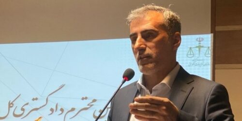 کوتاه شدن دست مدارس غیرانتفاعی متخلف از جیب مردم