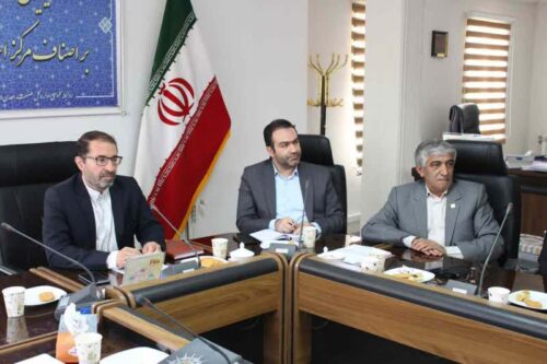 درج قیمت بر کالا وخدمات و نصب برچسب شناسه در  واحدهای صنفی الزامی است