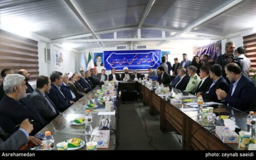 مسئولین، با مردم مدارا کنند