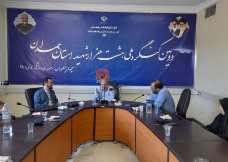 در دوران دفاع مقدس، همه دنیا مقابل جمهوری اسلامی مردود شدند