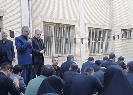 عاشورا سرمشق زندگی/مداحان دادسرای همدان، تجلیل شدند
