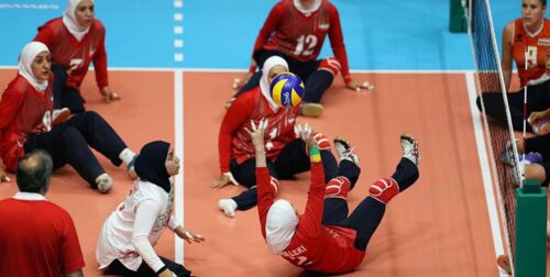 حضور بانوان والیبالیست تاریخ ساز همدانی در رقابت های قهرمانی آسیا