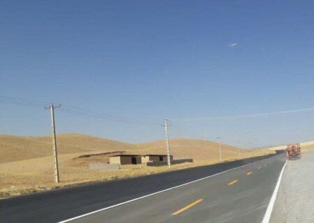 رانندگان در محور شهر برزول نهاوند فقط از جاده قدیمی تردد کنند