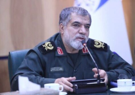 جهاد تبیین مجاهده برای انجام رسالت روشنگری است