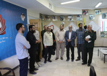 در معرفی شهدا نگاه فراجناحی حاکم باشد