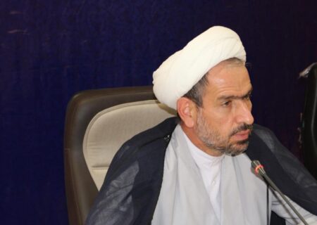 دشمن تمام قامت به جنگ مکتب حسینی آمده است