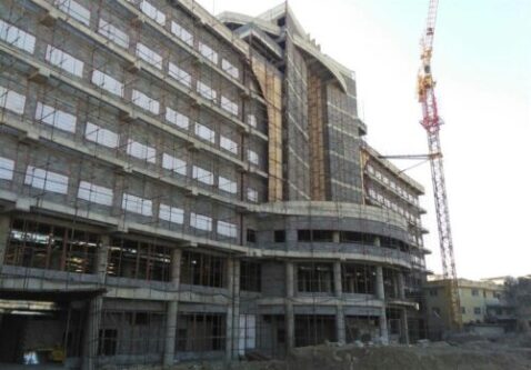 ساخت ۲۴۰ پارکینگ در بیمارستان اکباتان