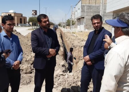 شروع عملیات حفر و لوله‌گذاری فاضلاب در شهر فامنین