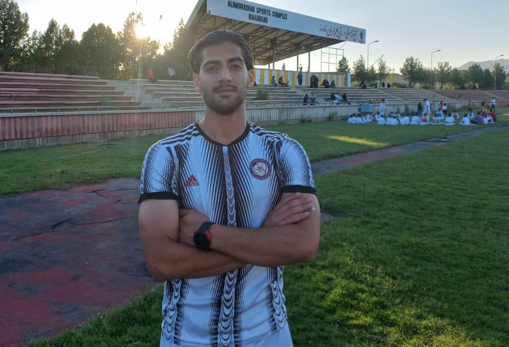 مدال طلای کشتی ناشنوایان به ورزشکار نهاوندی