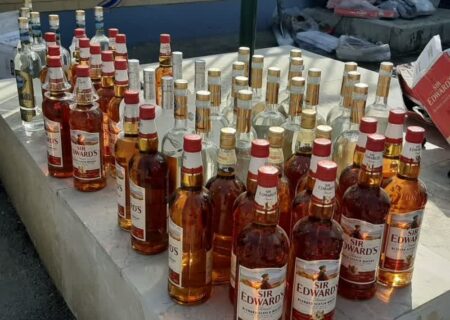 معدوم سازی بیش از ۴ هزار بطری مشروبات الکلی