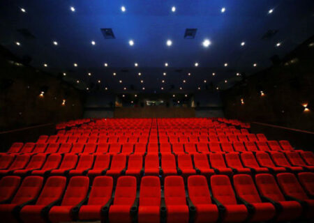 گلنک بر زمین مانده