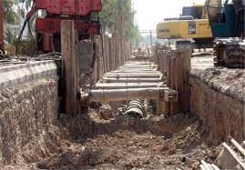 اصلاح شیب کانال فاضلاب بلوار شهدای شهر اسدآباد