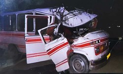 واژگونی مینی‌بوس در نهاوند با ۱۴ مصدوم