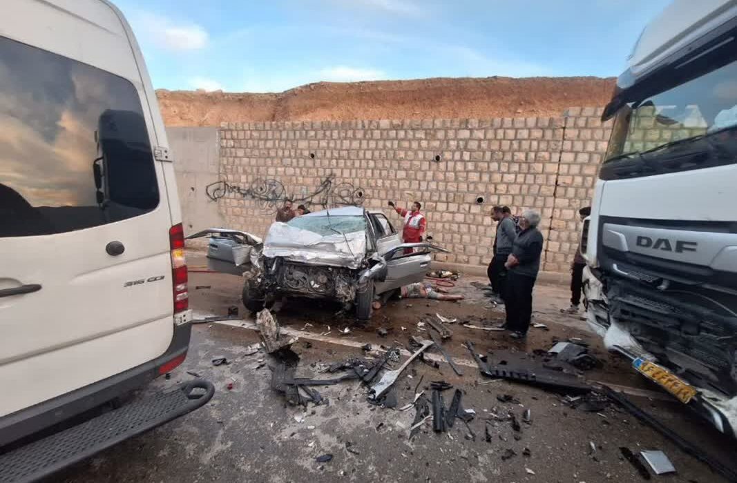 فوت ۳ سرنشین پژو در سانحه تصادف