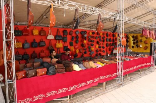 راهاندازی ۳ بازارچه دائم صنایعدستی در استان همدان