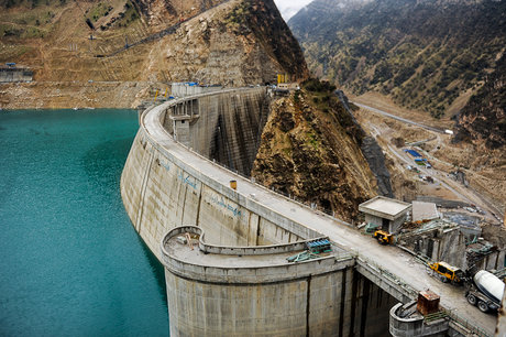 سد گرین نهاوند مشکل اعتباری ندارد