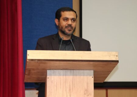 علم و پژوهش مبنای تصمیمات با عزت است