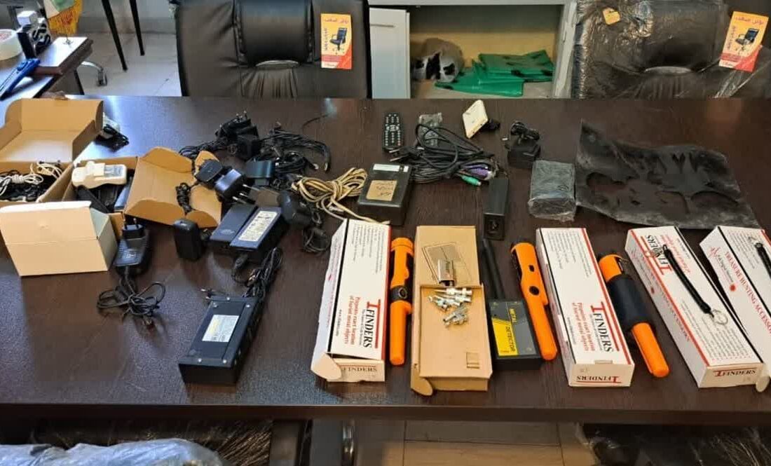 کشف ۵ دستگاه فلزیاب در همدان