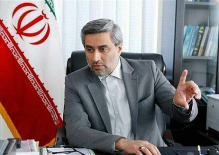 امروز باید قوی در صحنه حاضر شویم