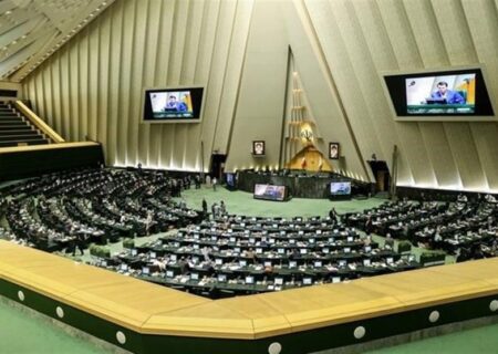 اشتغال و تولید اولویت اصلی مجلس دوازدهم