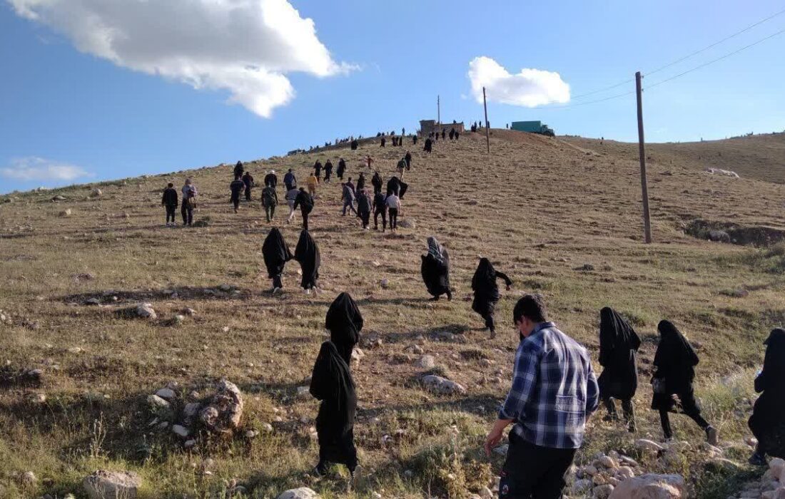 قراویز؛ میعادگاه عاشقان