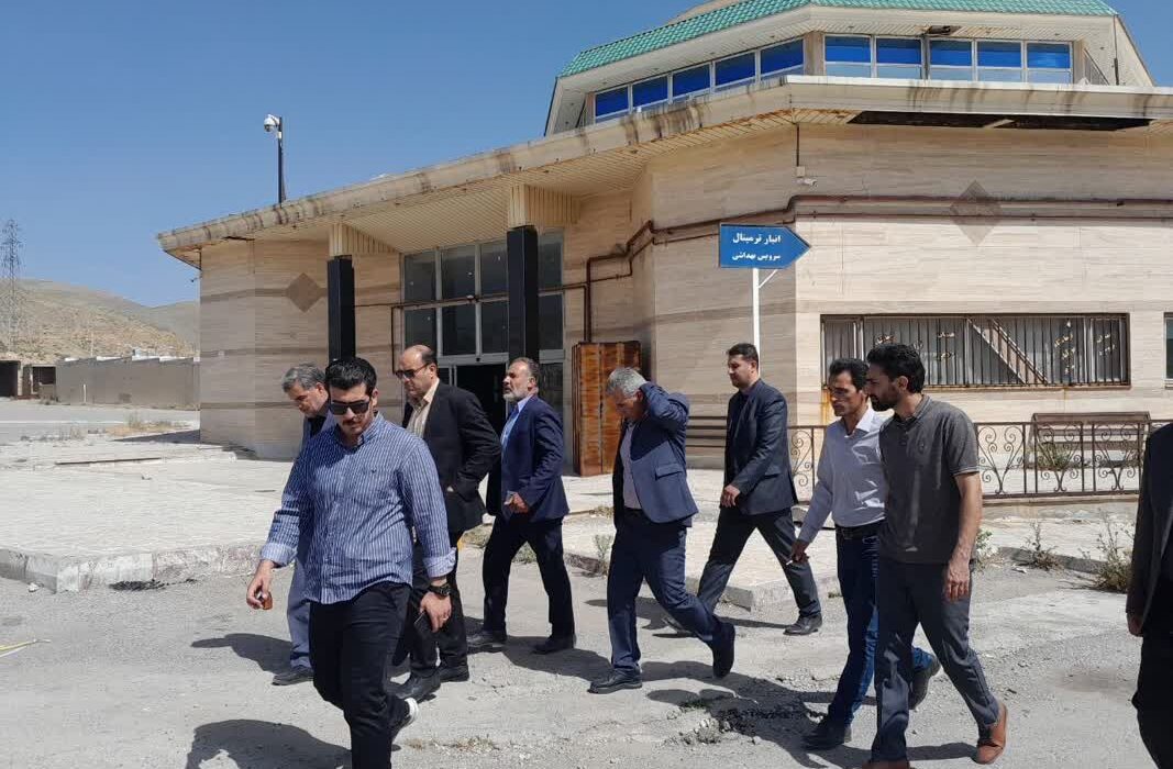 نارضایتی مردم نهاوند از پایانه مسافربری بدون متولی