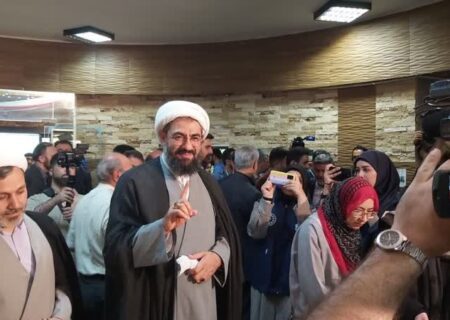 حضور حداکثری در انتخابات، پاسخی دندان‌شکن به دشمنان ایران