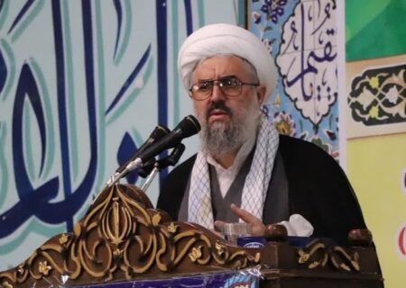 مردم آگاهانه سرنوشت کشور را رقم بزنند