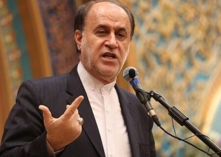 یاد شهدا قلّه است