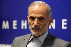 انقلاب اسلامی دری برای رشد علمی