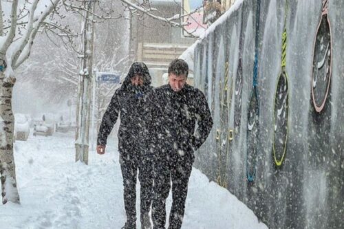 چوبخط تعطیلات پر شد