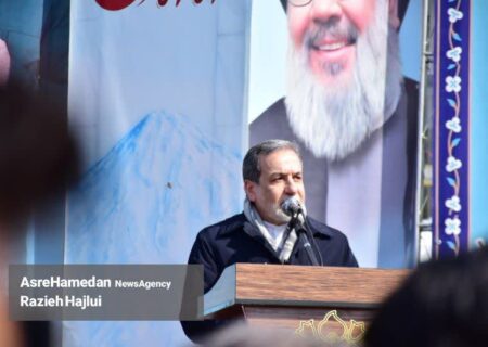 ایران هیچ‌گاه زیر بار زور و تحریم نمی‌رود