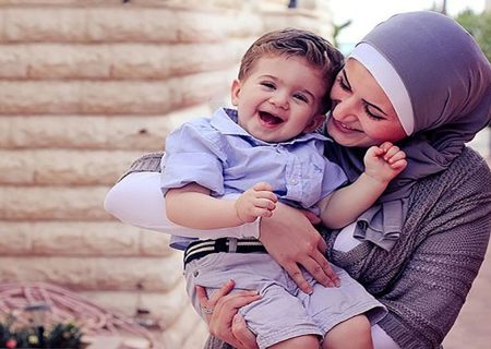 مادری در جوانی؛ انتخابی طلایی برای تربیت