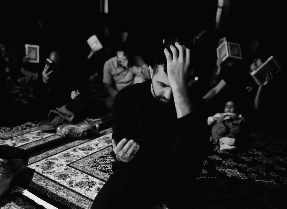 مراسم قرآن بر سر گرفتن و بک یاالله در مصلای نهاوند