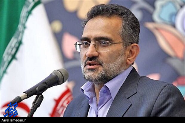 سخنرانی معاون پارلمانی رئیس جمهور در یادواره شهدای روحانی نهاوند