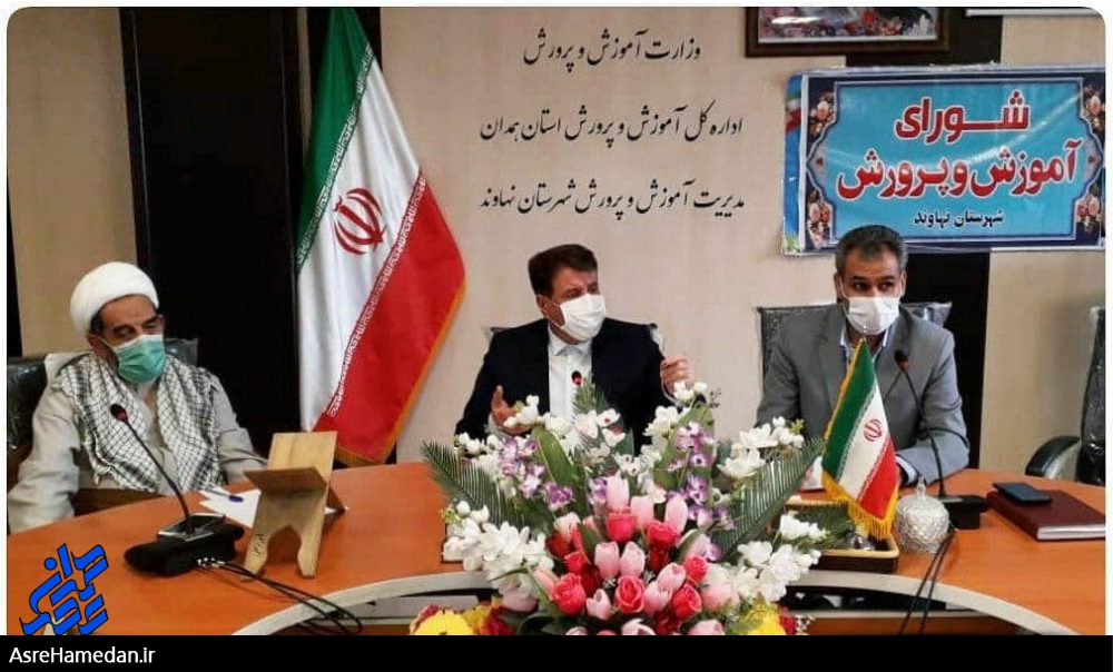 اینترنت در روستاها همراهی نمی‌کند/حل مشکلات آنتن دهی نهاوند، یک مطالبه از مدیر کل مخابرات استان همدان