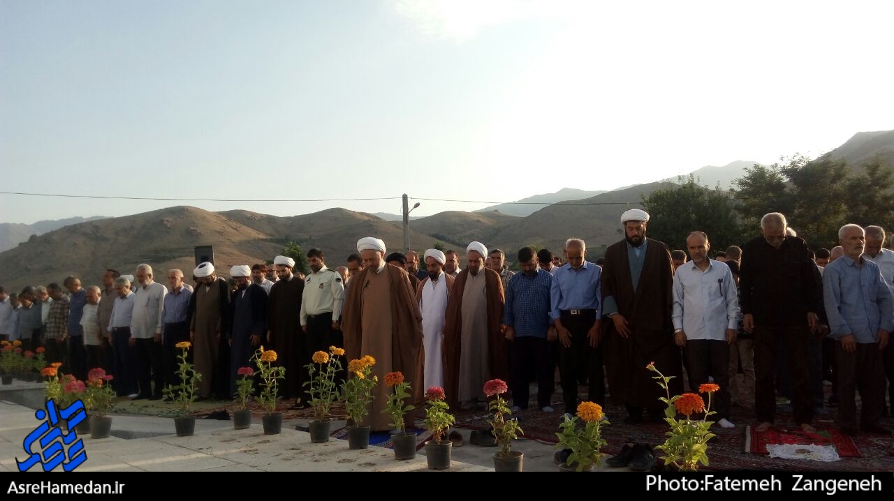 اقامه نماز عید قربان در تویسرکان