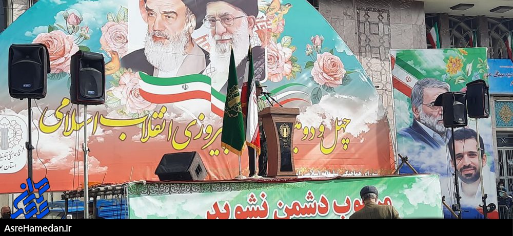 در عرصه بهداشت و درمان ایران حماسه خلق کرد و کشوری امن را در منطقه به نمایش گذاشت/سریعترین نرخ رشد علمی جهان متعلق به ایران/ در بخش دفاعی ایران سرآمد منطقه است/ مذاکره یعنی فروپاشی ایران