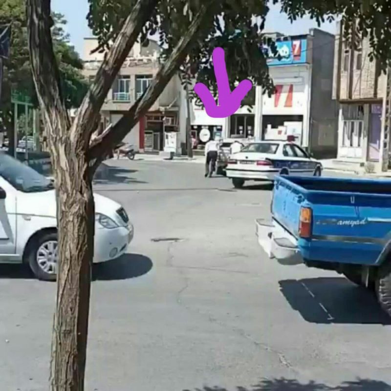 اقدام قابل تحسین‌ دو مأمور راهنمایی و رانندگی اسدآباد در کمک به یک شهروند