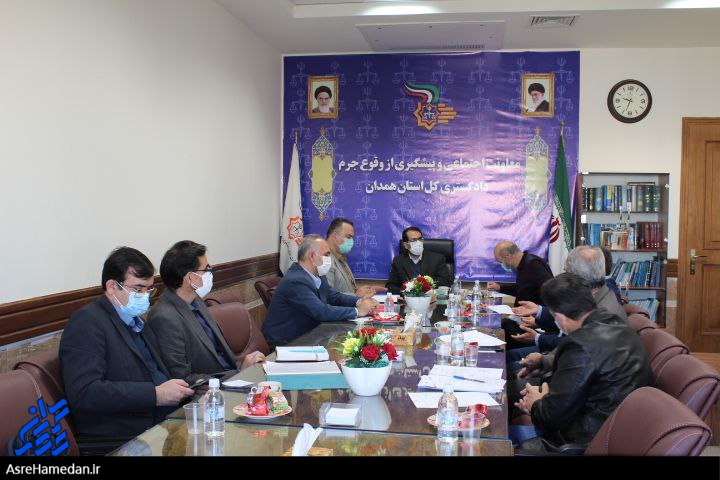 اظهار نظرهای خارج از اختیارات، باعث سوء استفاده فرصت طلبان می شود