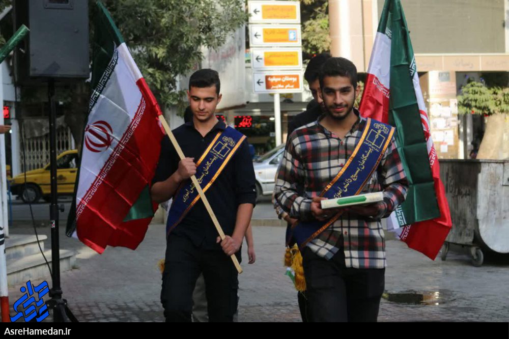 جشن بزرگ “پیامبر مهربان من” در ملایر برگزار شد/ حضور پرشور دهه هشتادی ها در جشن میلاد پیامبر+تصاویر